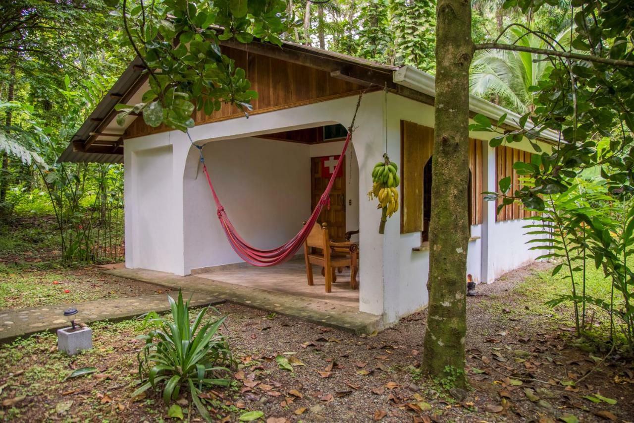 Cabinas Iguana Cahuita Exteriér fotografie
